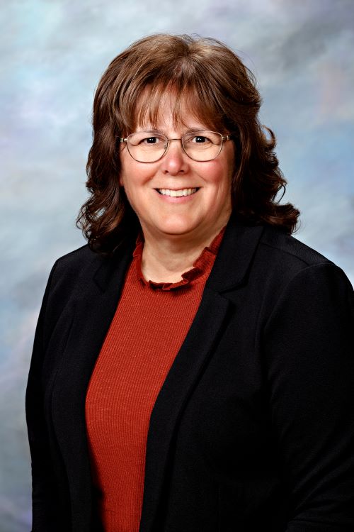 poppe_500x750 Joni Poppe, Chief Outpatient Services Officer